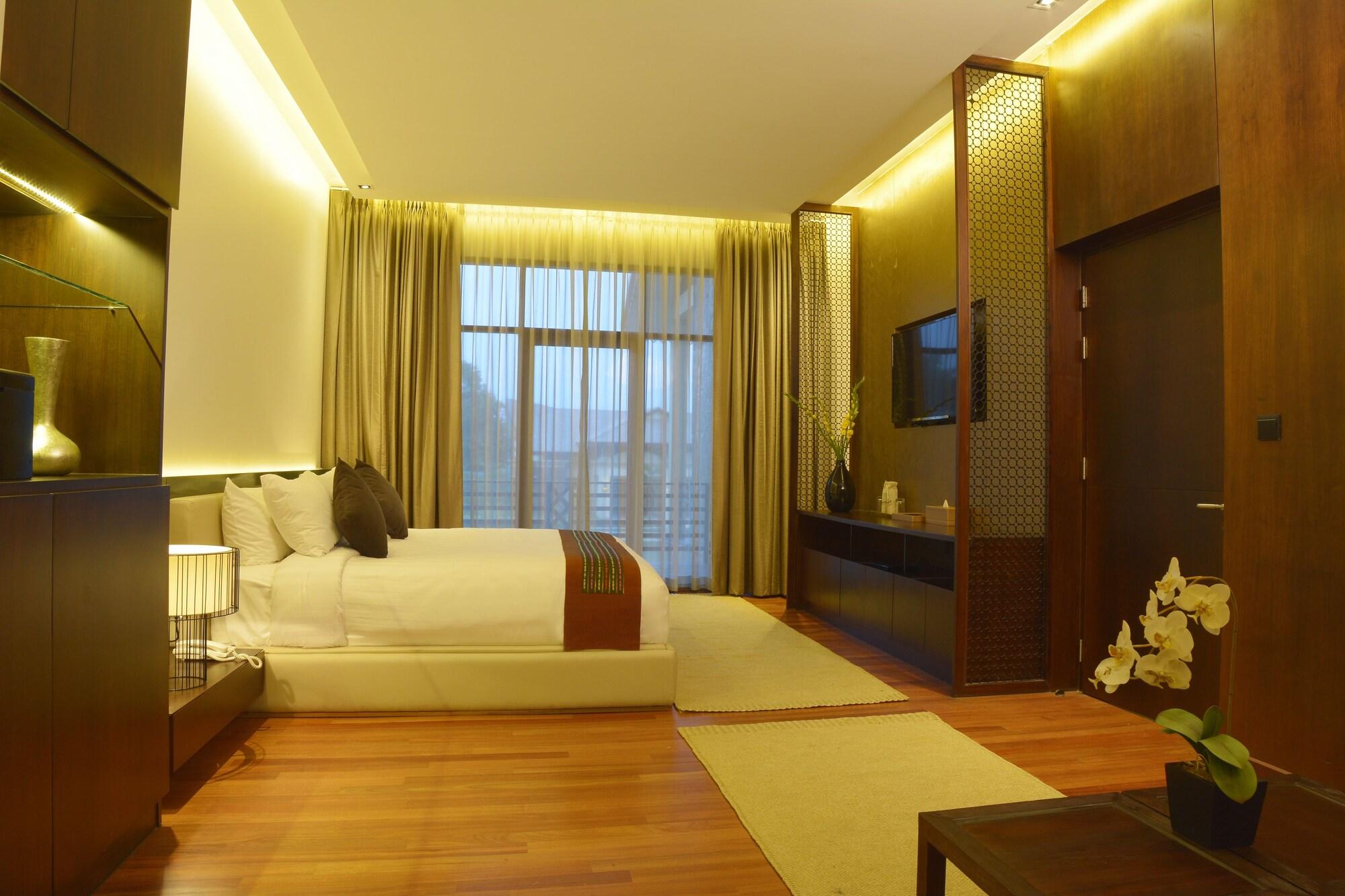 Emerald Palace Hotel Naypyidaw Esterno foto