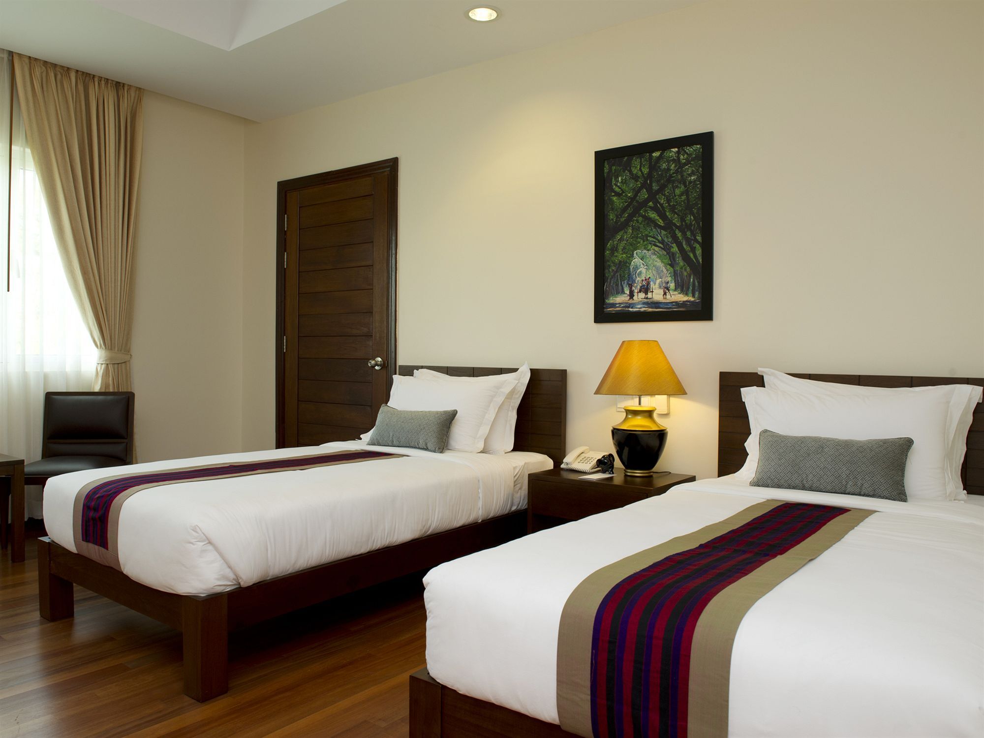 Emerald Palace Hotel Naypyidaw Esterno foto