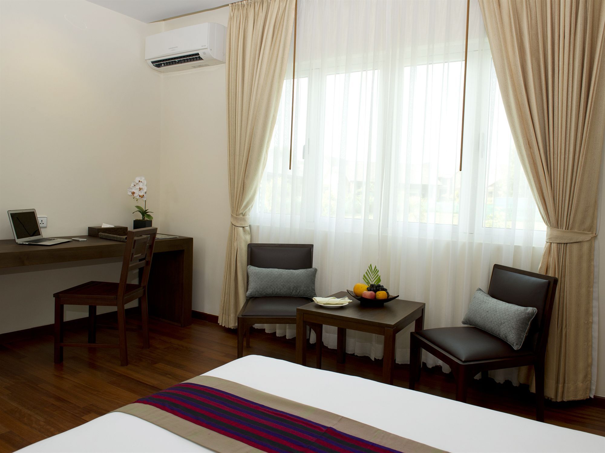 Emerald Palace Hotel Naypyidaw Esterno foto