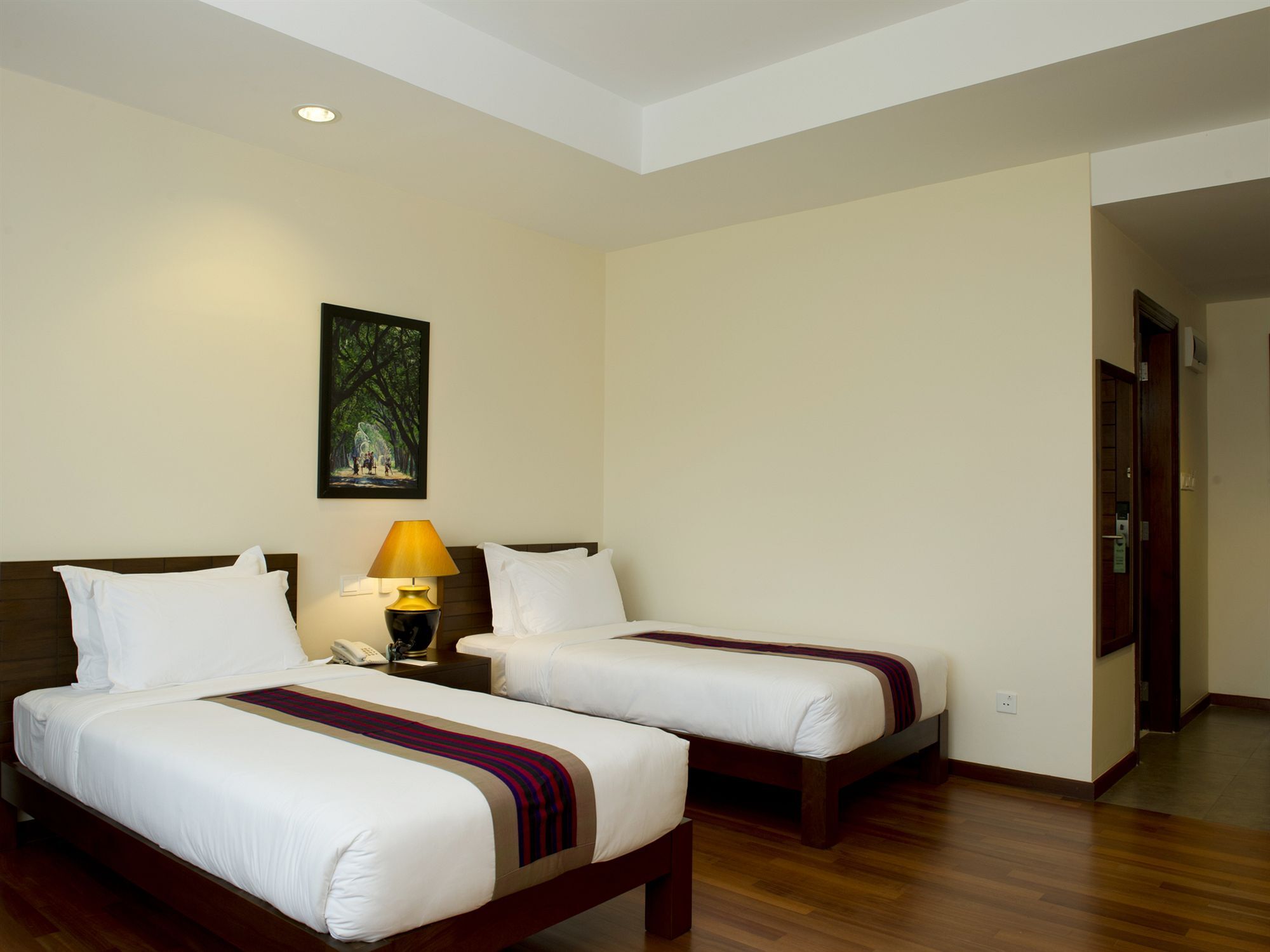 Emerald Palace Hotel Naypyidaw Esterno foto